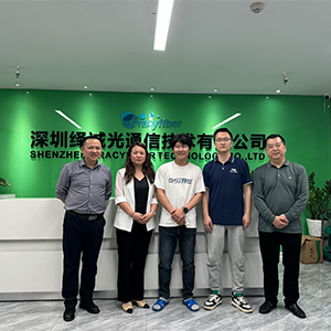 Leaders of Chongqing Institute of Technology visited GracyFiber
